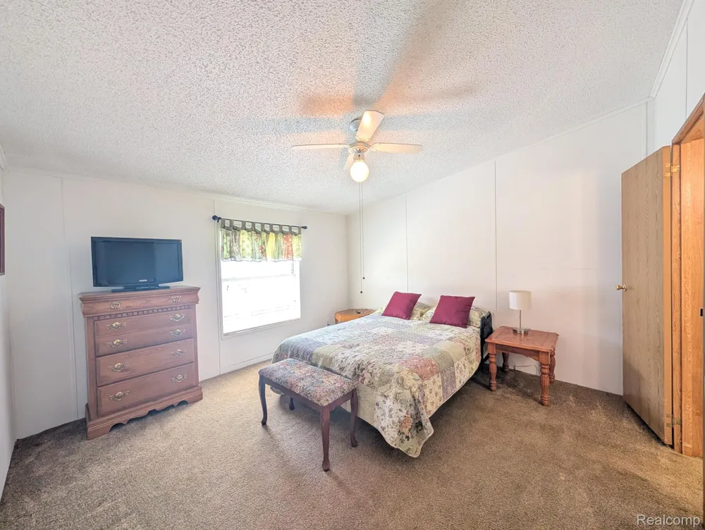59 Foxpointe Court Swartz Creek City, MI 48473