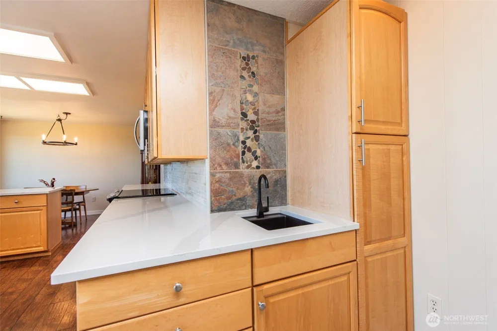 408 W Eunice Street Sequim, WA 98382