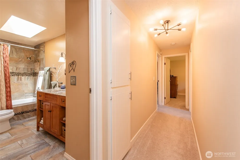 408 W Eunice Street Sequim, WA 98382