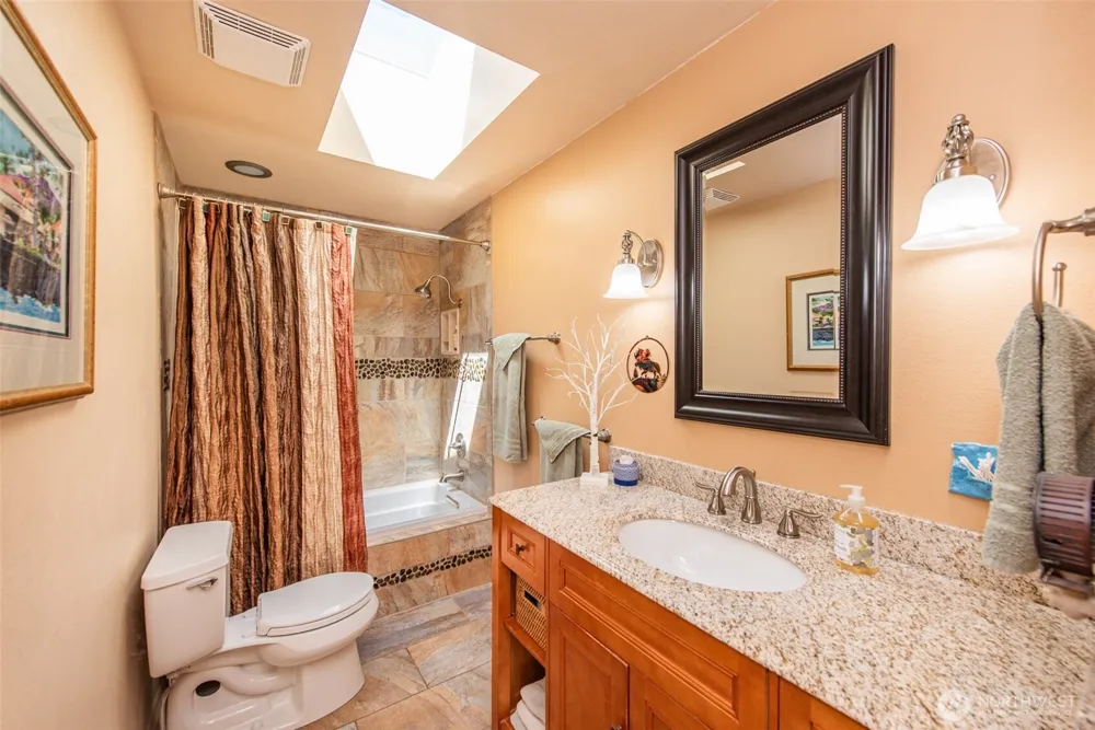 408 W Eunice Street Sequim, WA 98382