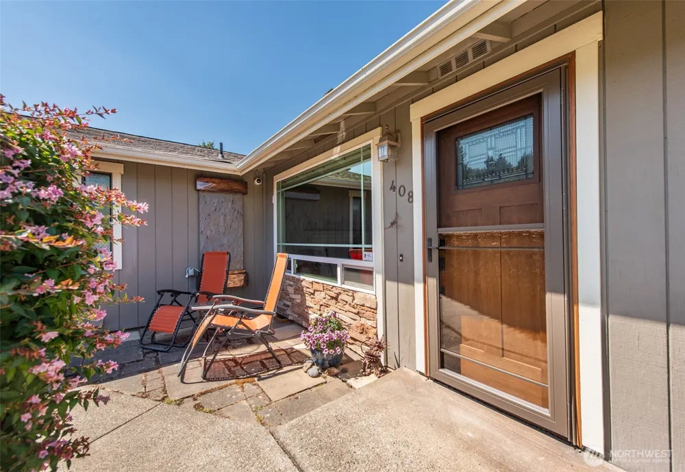 408 W Eunice Street Sequim, WA 98382