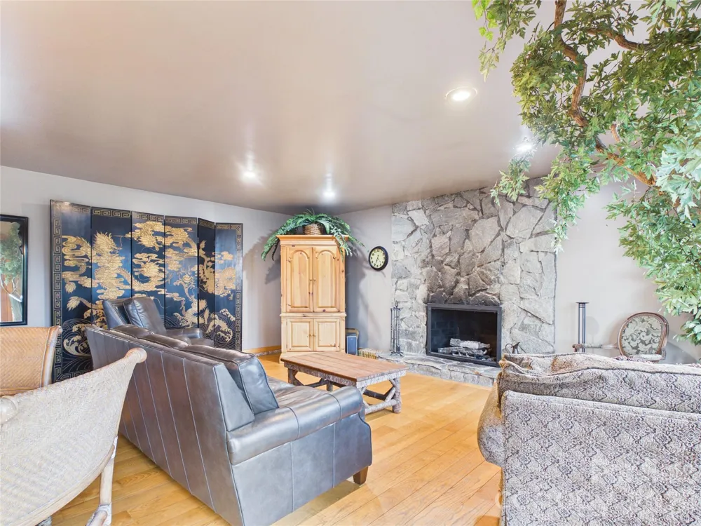 7904 Pinnacle Wind Lane Lenoir, NC 28645