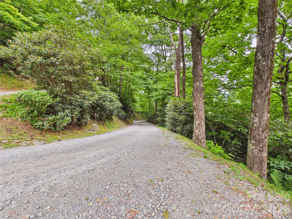 7904 Pinnacle Wind Lane Lenoir, NC 28645