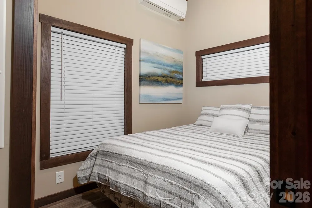 #132 Blue Hill Parkway Marion, NC 28752