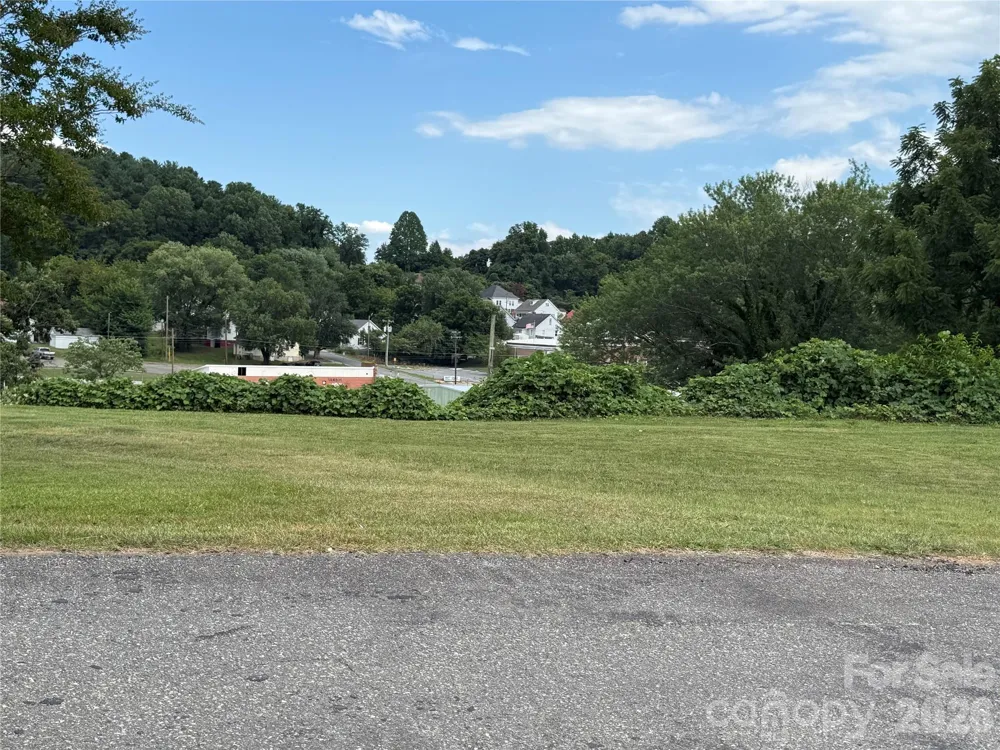 368 Morehead Road Marion, NC 28752