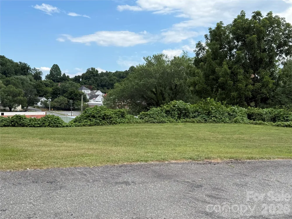 368 Morehead Road Marion, NC 28752