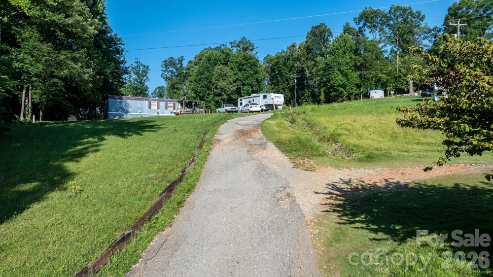 14 Calhoun Drive Marion, NC 28752