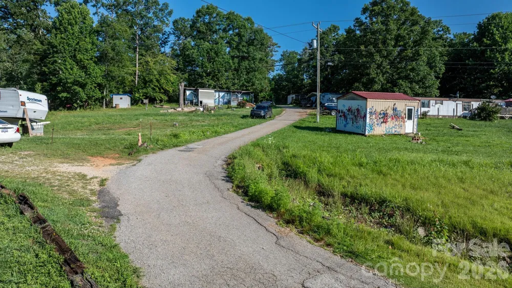 14 Calhoun Drive Marion, NC 28752