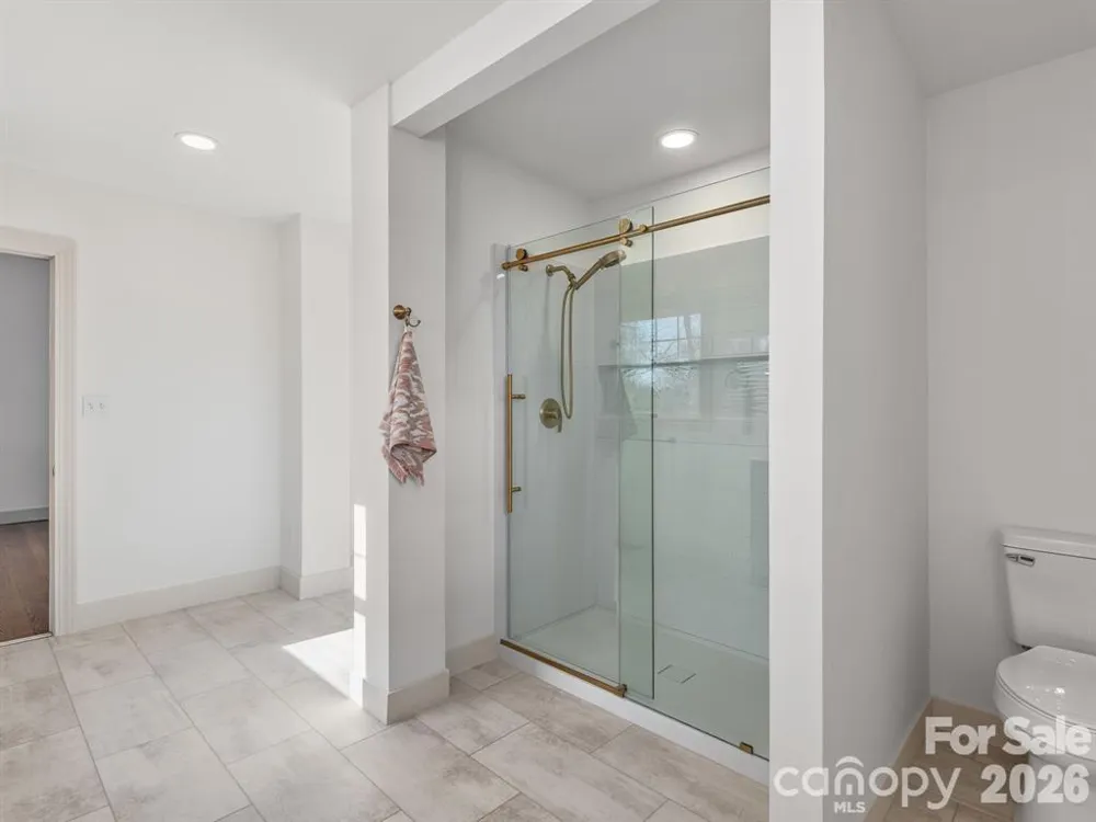 143 S Ridgecrest Avenue Rutherfordton, NC 28139