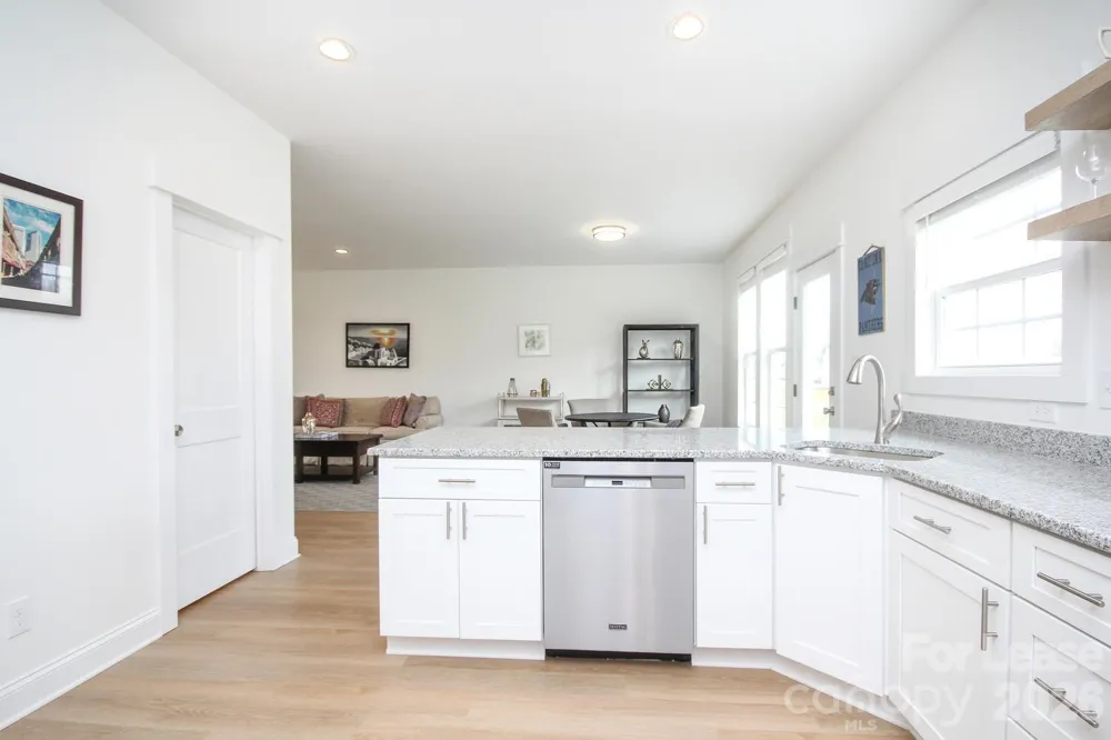 1096 Startown Road Lincolnton, NC 28092