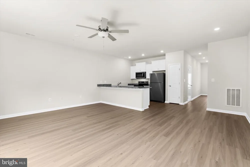 8112 BARTHOLOMEW COURT Baltimore, MD 21206