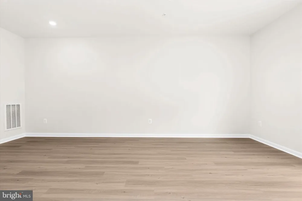 8112 BARTHOLOMEW COURT Baltimore, MD 21206