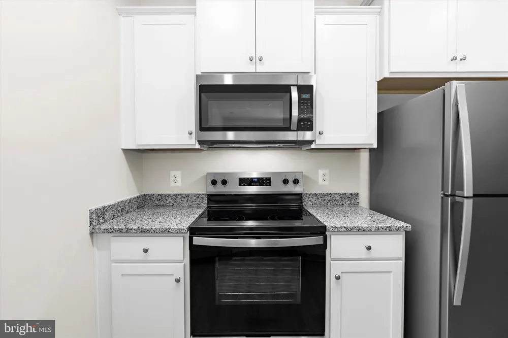 8112 BARTHOLOMEW COURT Baltimore, MD 21206
