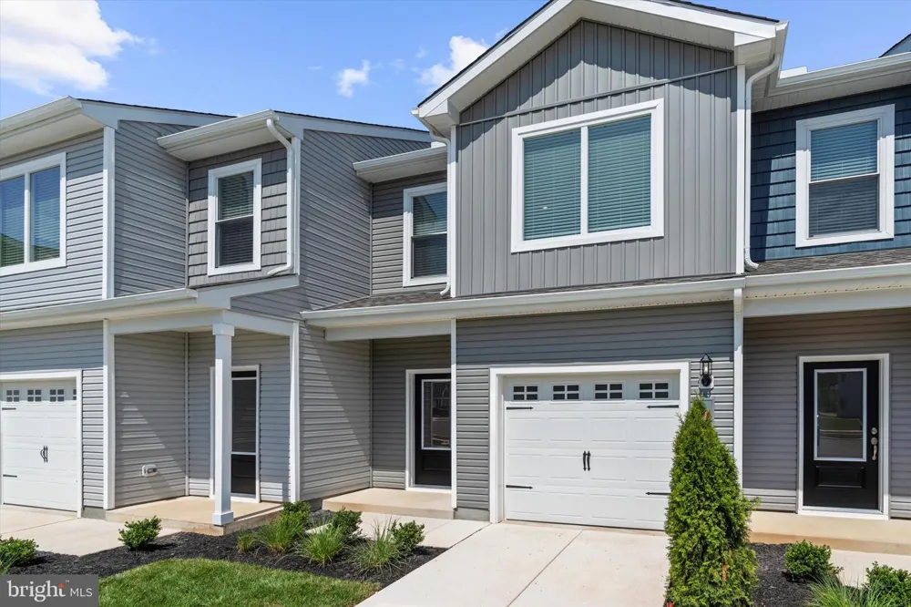 8112 BARTHOLOMEW COURT Baltimore, MD 21206