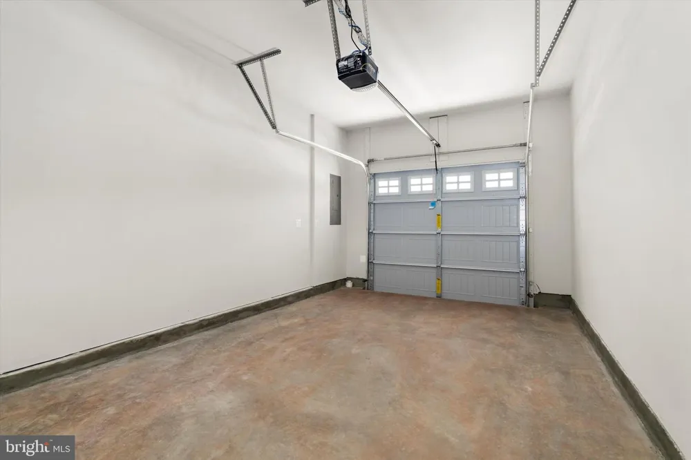 8112 BARTHOLOMEW COURT Baltimore, MD 21206
