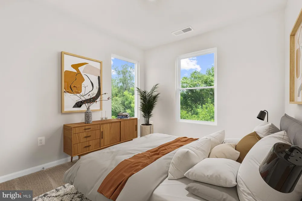 8112 BARTHOLOMEW COURT Baltimore, MD 21206