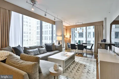 1414 S PENN SQUARE #11H