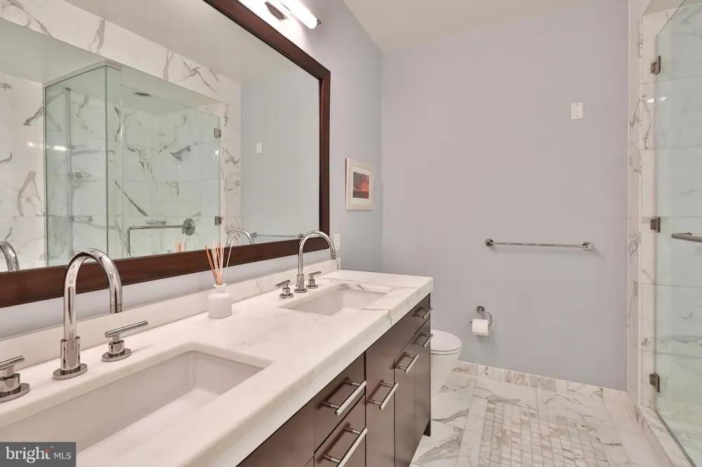 1414 S PENN SQUARE #11H Philadelphia, PA 19102