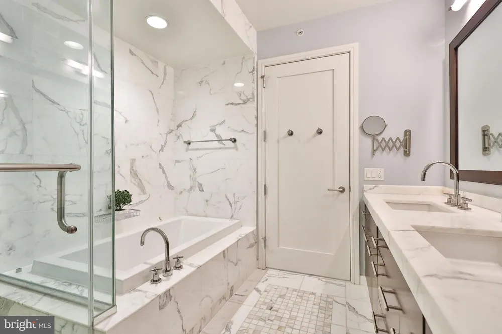 1414 S PENN SQUARE #11H Philadelphia, PA 19102
