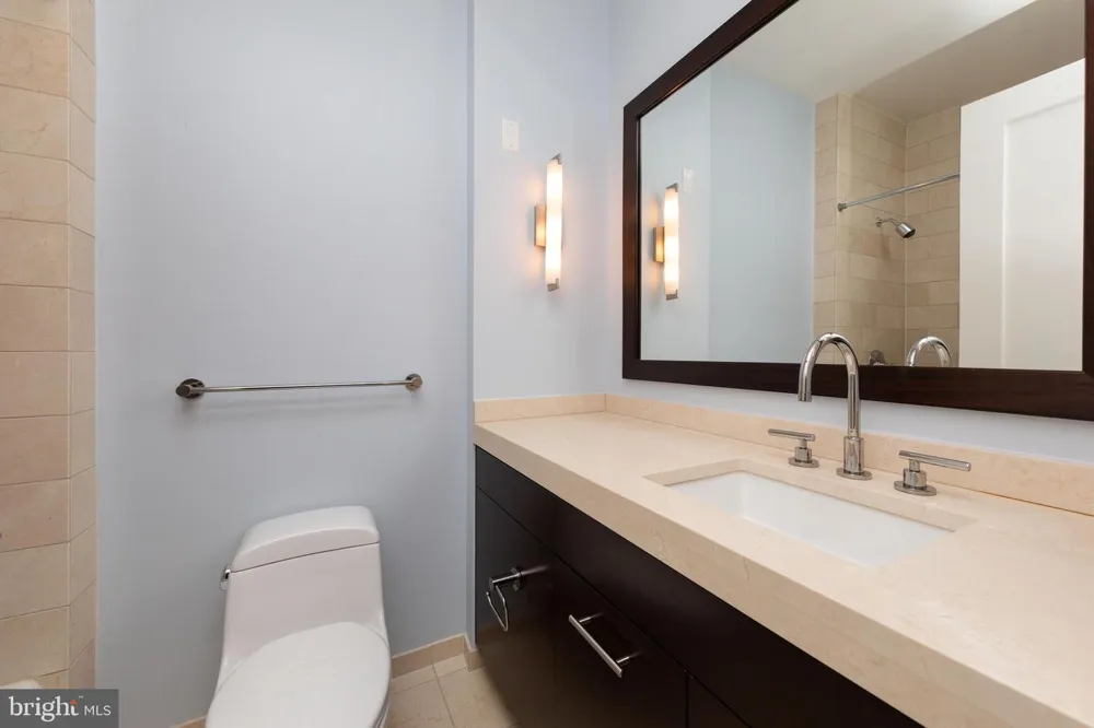 1414 S PENN SQUARE #11H Philadelphia, PA 19102