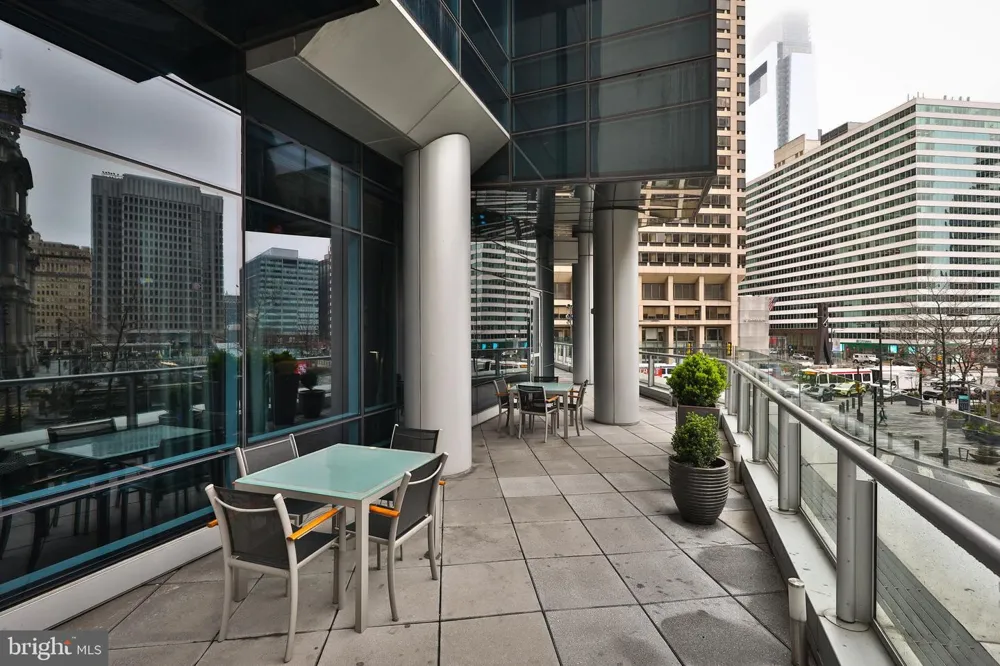 1414 S PENN SQUARE #11H Philadelphia, PA 19102