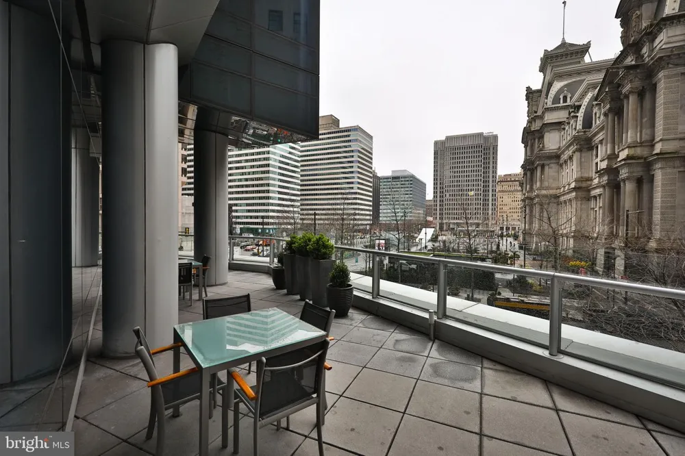 1414 S PENN SQUARE #11H Philadelphia, PA 19102