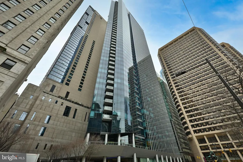 1414 S PENN SQUARE #11H Philadelphia, PA 19102