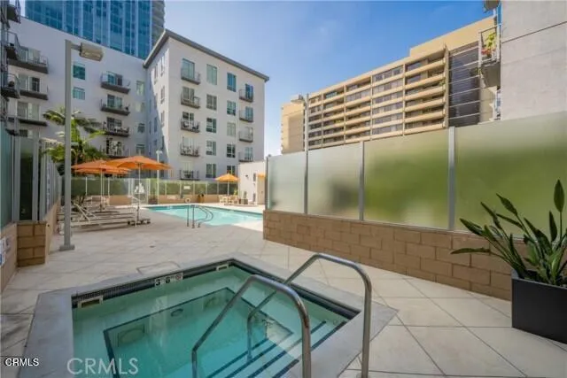 645 W 9th Street #221 Los Angeles, CA 90015