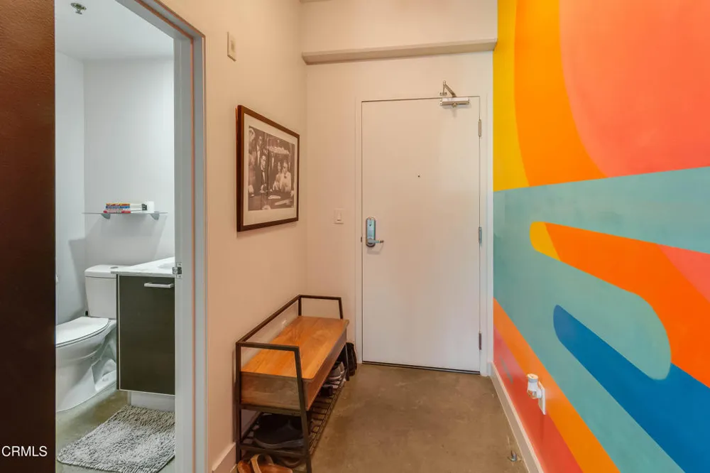 645 W 9th Street #221 Los Angeles, CA 90015