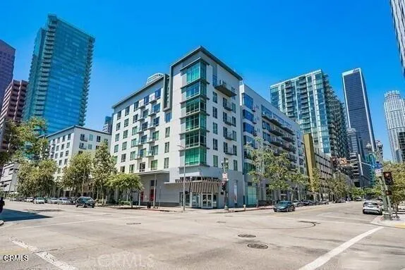645 W 9th Street #221 Los Angeles, CA 90015