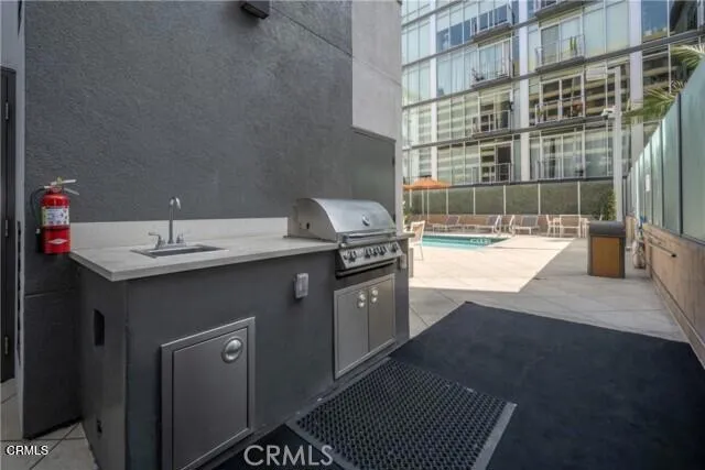 645 W 9th Street #221 Los Angeles, CA 90015