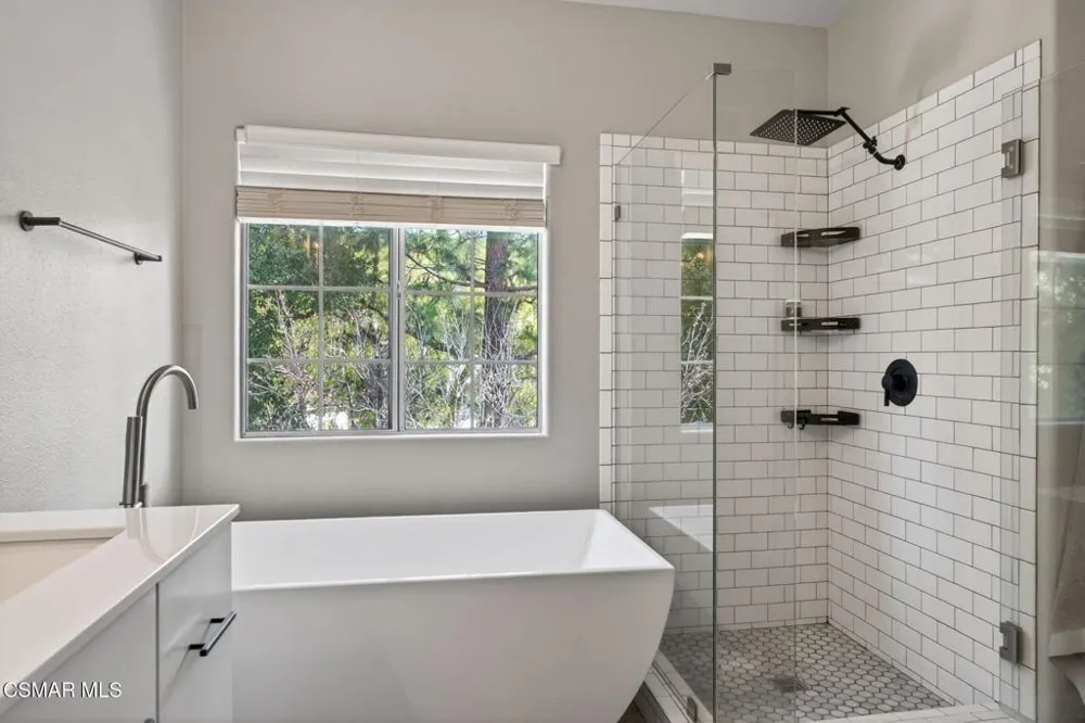 1120 Pan Court Newbury Park, CA 91320