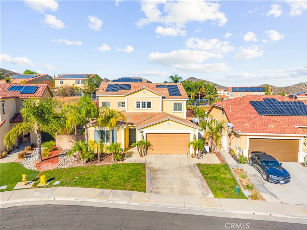 36380 Lantana Court Lake Elsinore, CA 92532