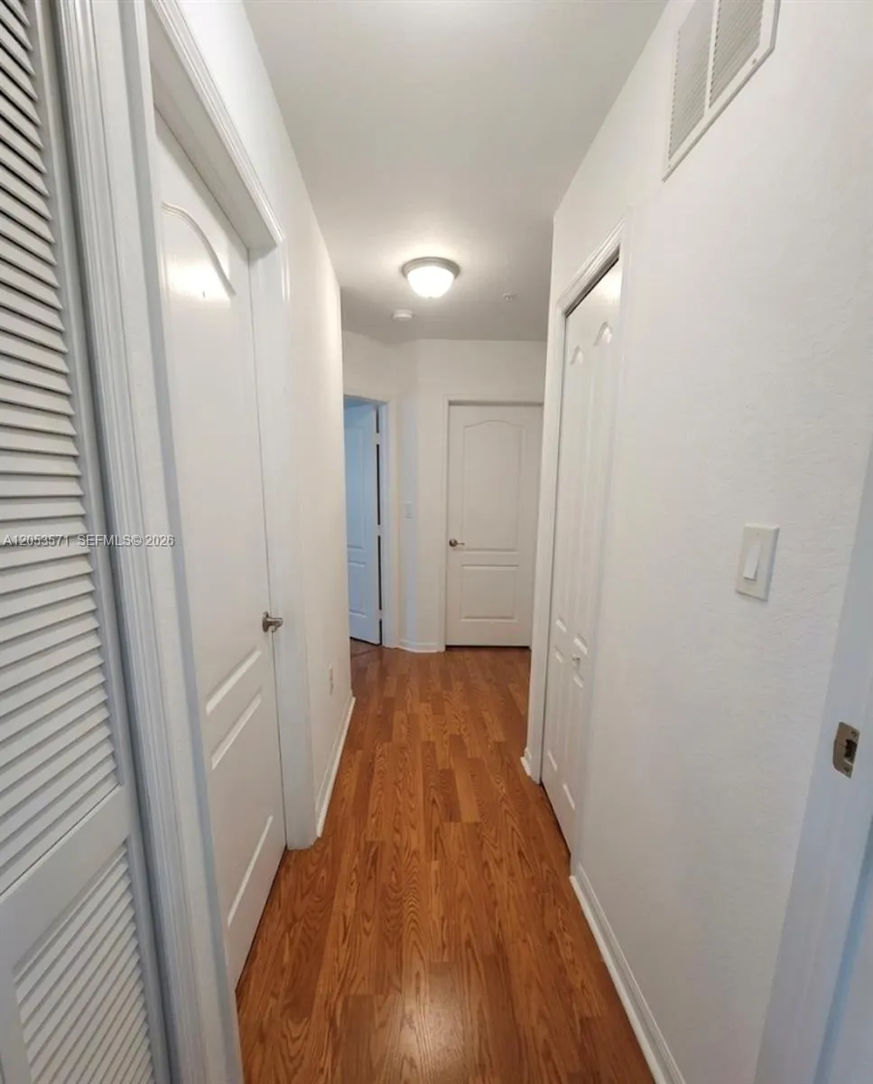 8936 W Flagler St #204 Miami, FL 33174
