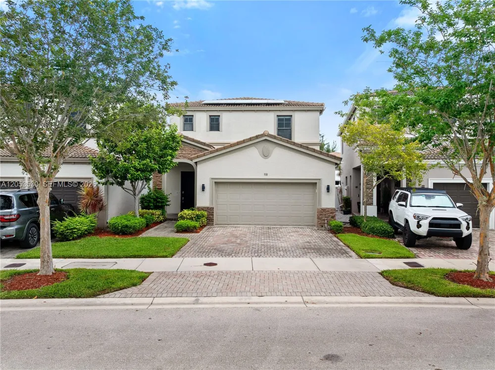 918 NE 191st St Miami, FL 33179