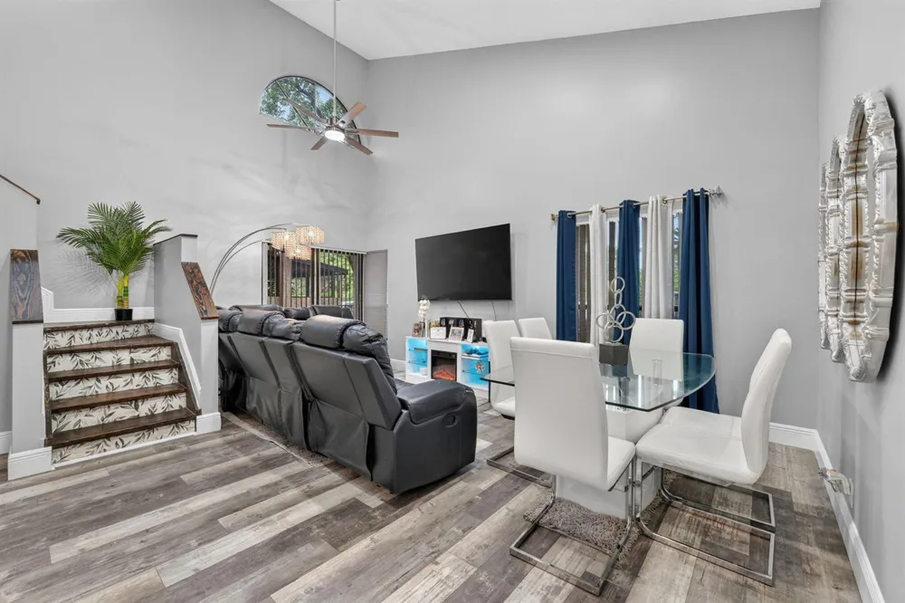 2242 NW 39TH AVENUE Coconut Creek, FL 33066