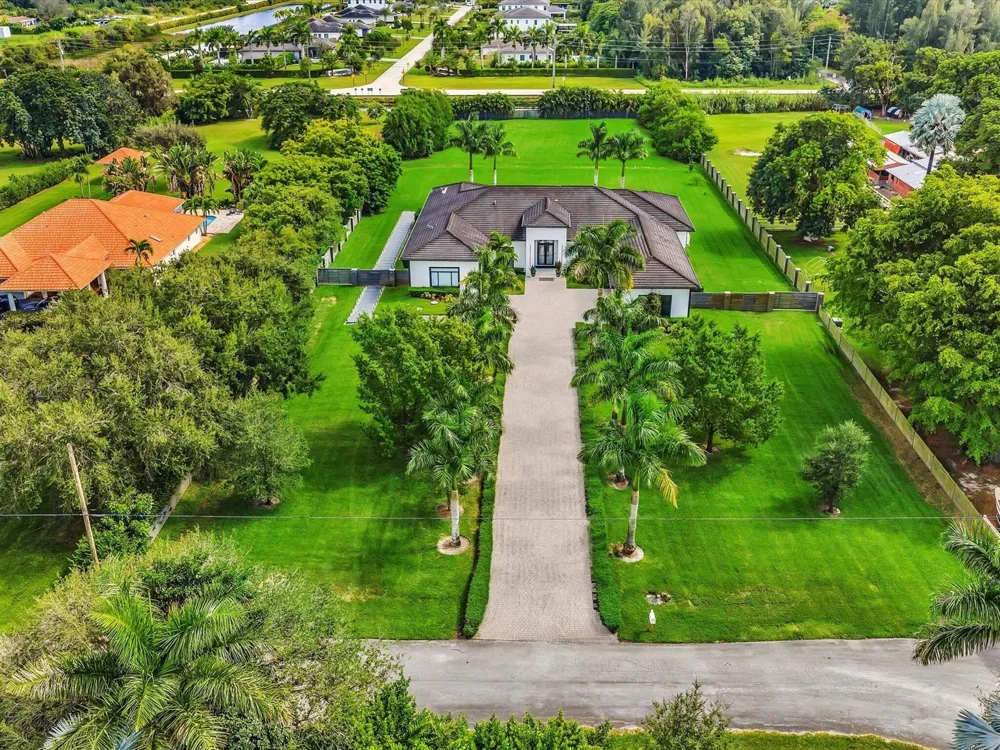 6122 SW 173RD WAY Southwest Ranches, FL 33331