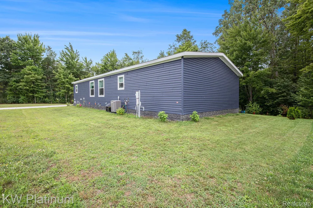 6154 Birch Creek Court Kimball Township, MI 48704