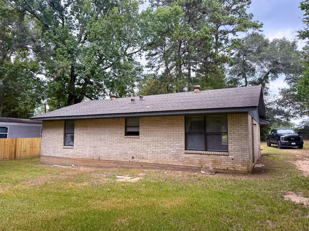 6304 Fm 1374 New Waverly, TX 77358