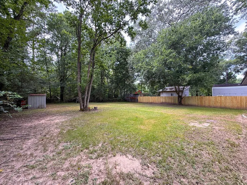 6304 Fm 1374 New Waverly, TX 77358