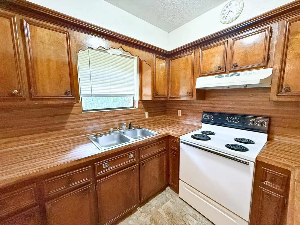 6304 Fm 1374 New Waverly, TX 77358