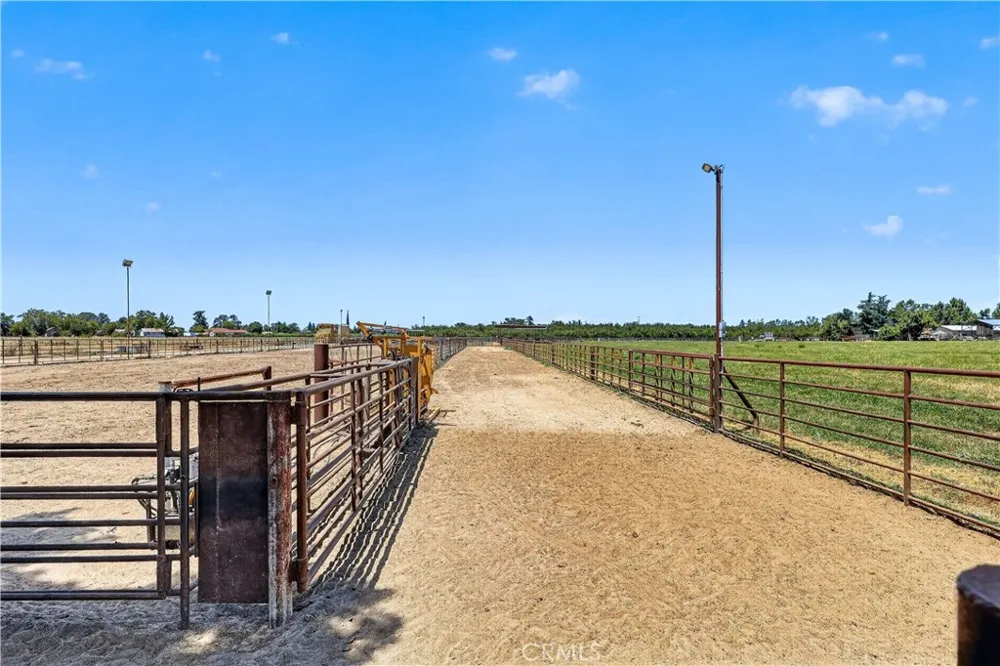 13343 Hainline Le Grand, CA 95333