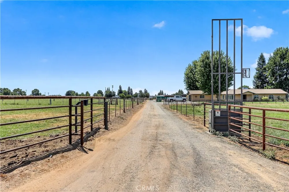 13343 Hainline Le Grand, CA 95333
