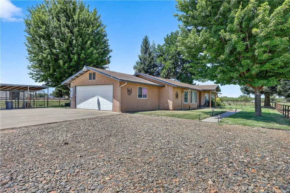 13343 Hainline Le Grand, CA 95333