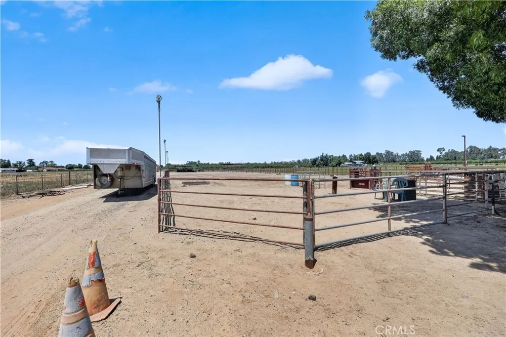 13343 Hainline Le Grand, CA 95333