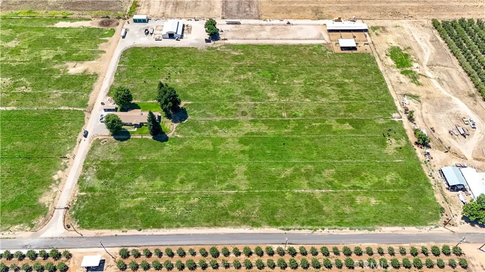 13343 Hainline Le Grand, CA 95333