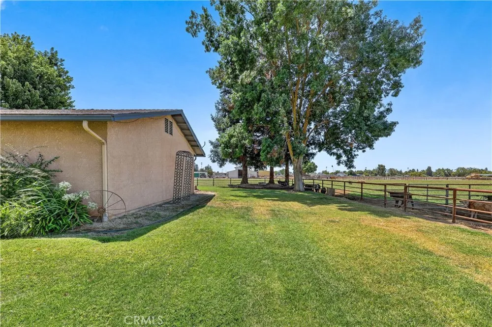 13343 Hainline Le Grand, CA 95333