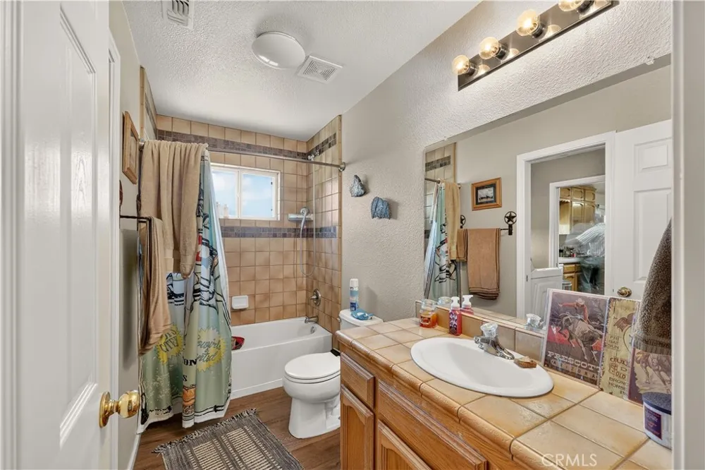 13343 Hainline Le Grand, CA 95333