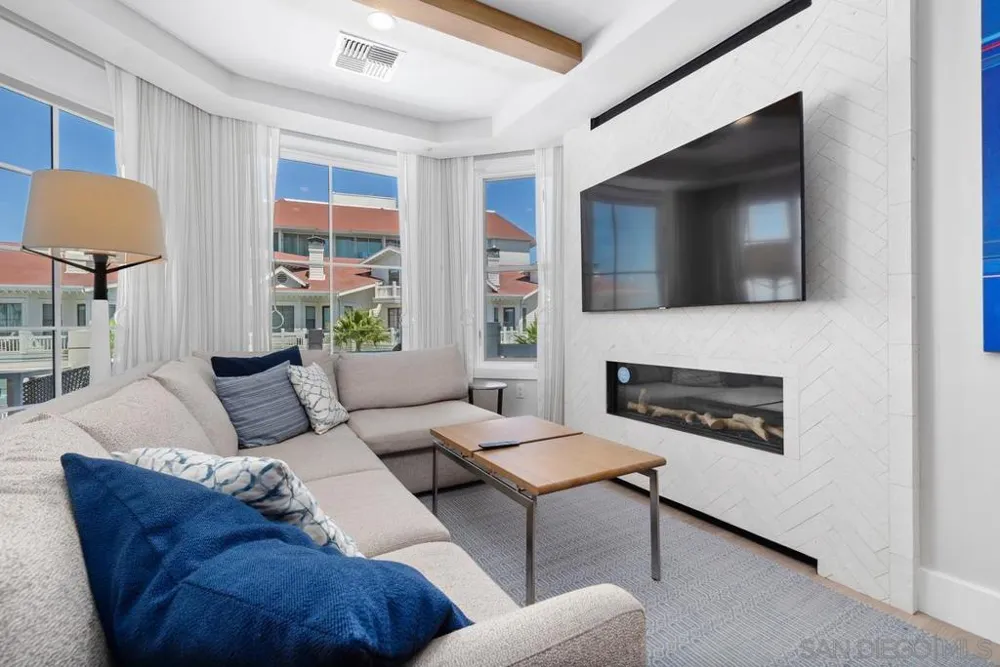 1500 Orange Avenue #Residence 57 Coronado, CA 92118