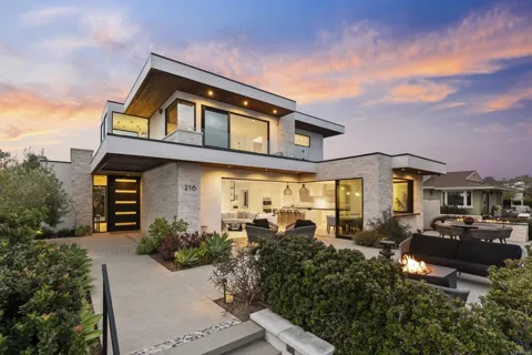 216 Ocean St.